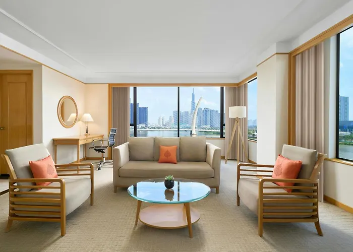 Renaissance Riverside Hotel Saigon